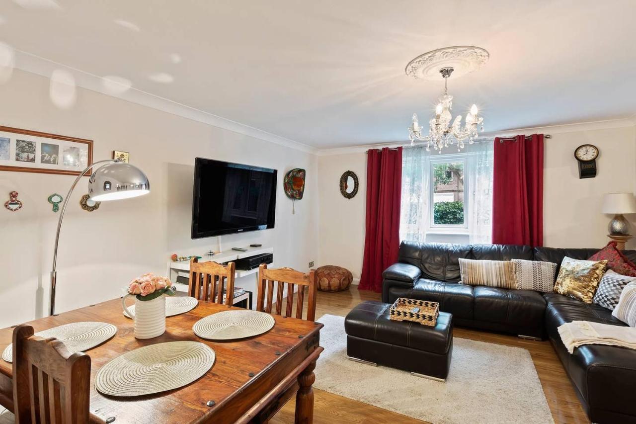 Beautiful And Cosy 2 Bedroom Flat London Kültér fotó