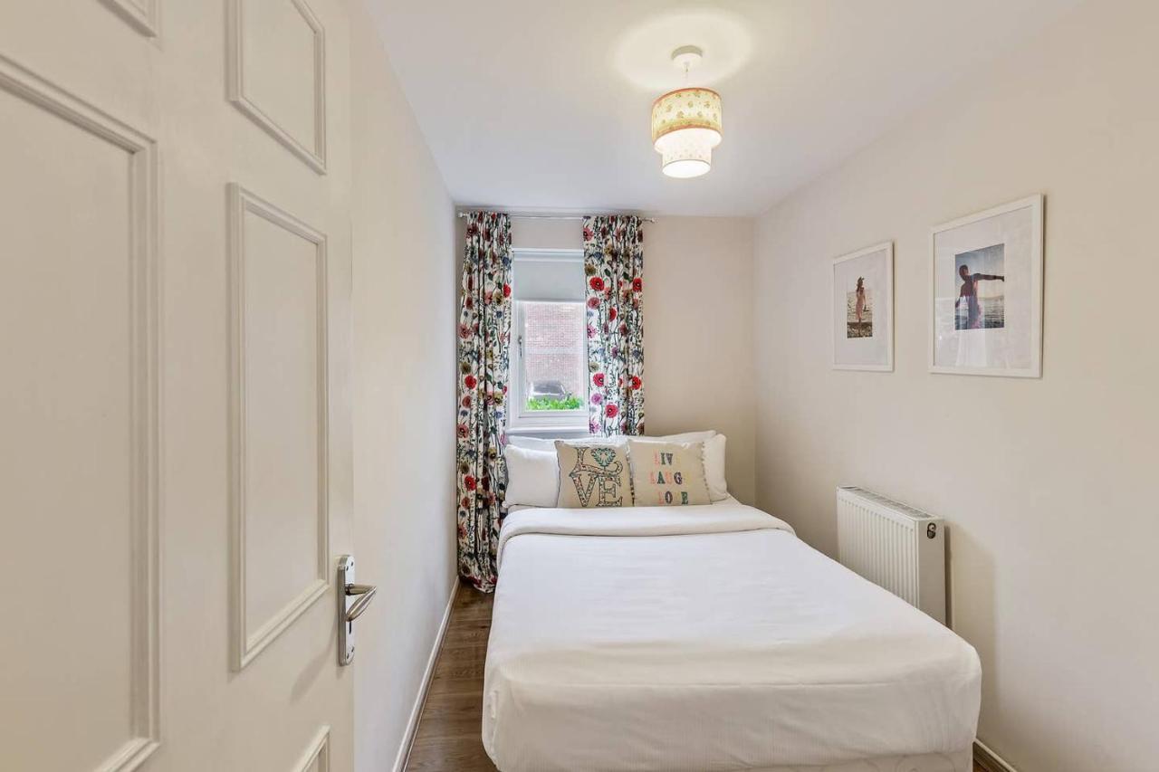 Beautiful And Cosy 2 Bedroom Flat London Kültér fotó